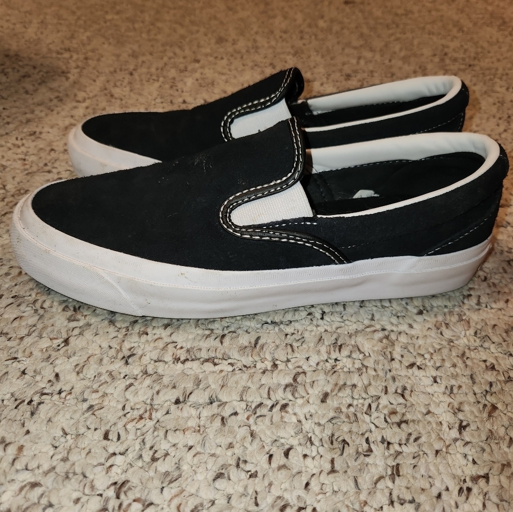 Converse Black & White Slides Size 8 - Like New
